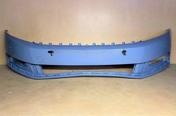 Бампер передний с отверстиями под парктроники Volkswagen Passat (B7) 2010-2015 (Тайвань)